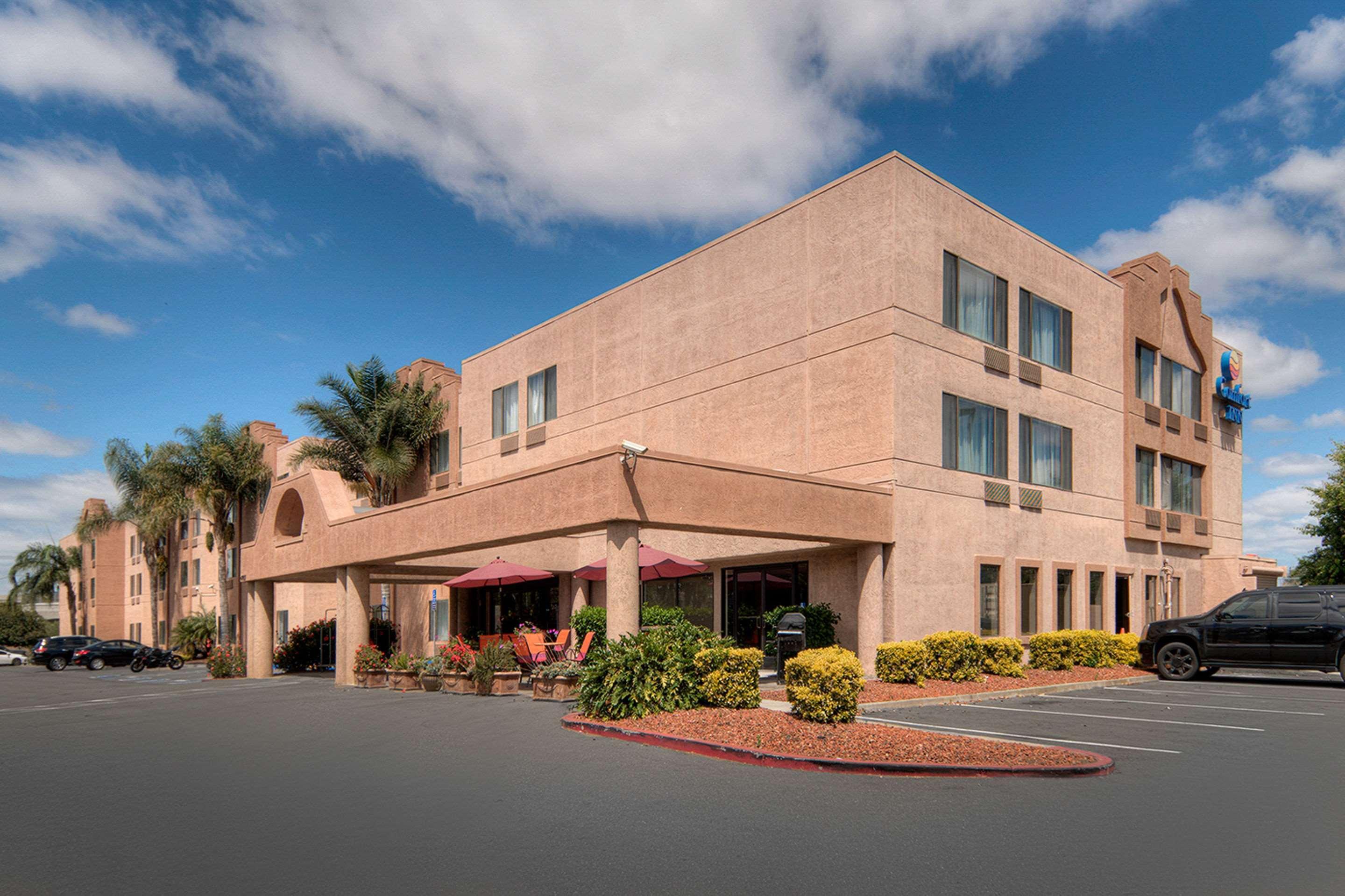 Comfort Inn Silicon Valley East Fremont Exteriér fotografie