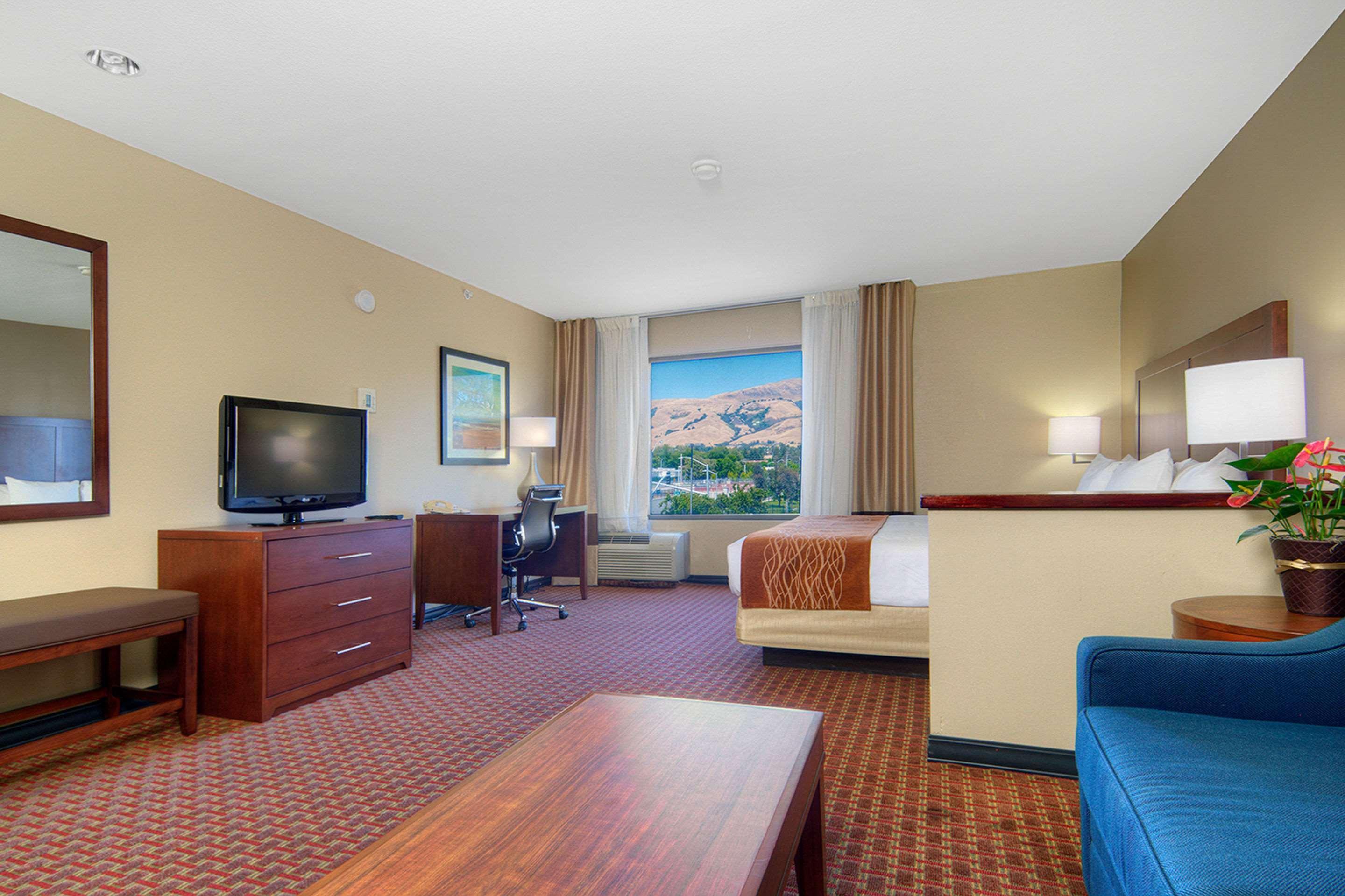 Comfort Inn Silicon Valley East Fremont Exteriér fotografie