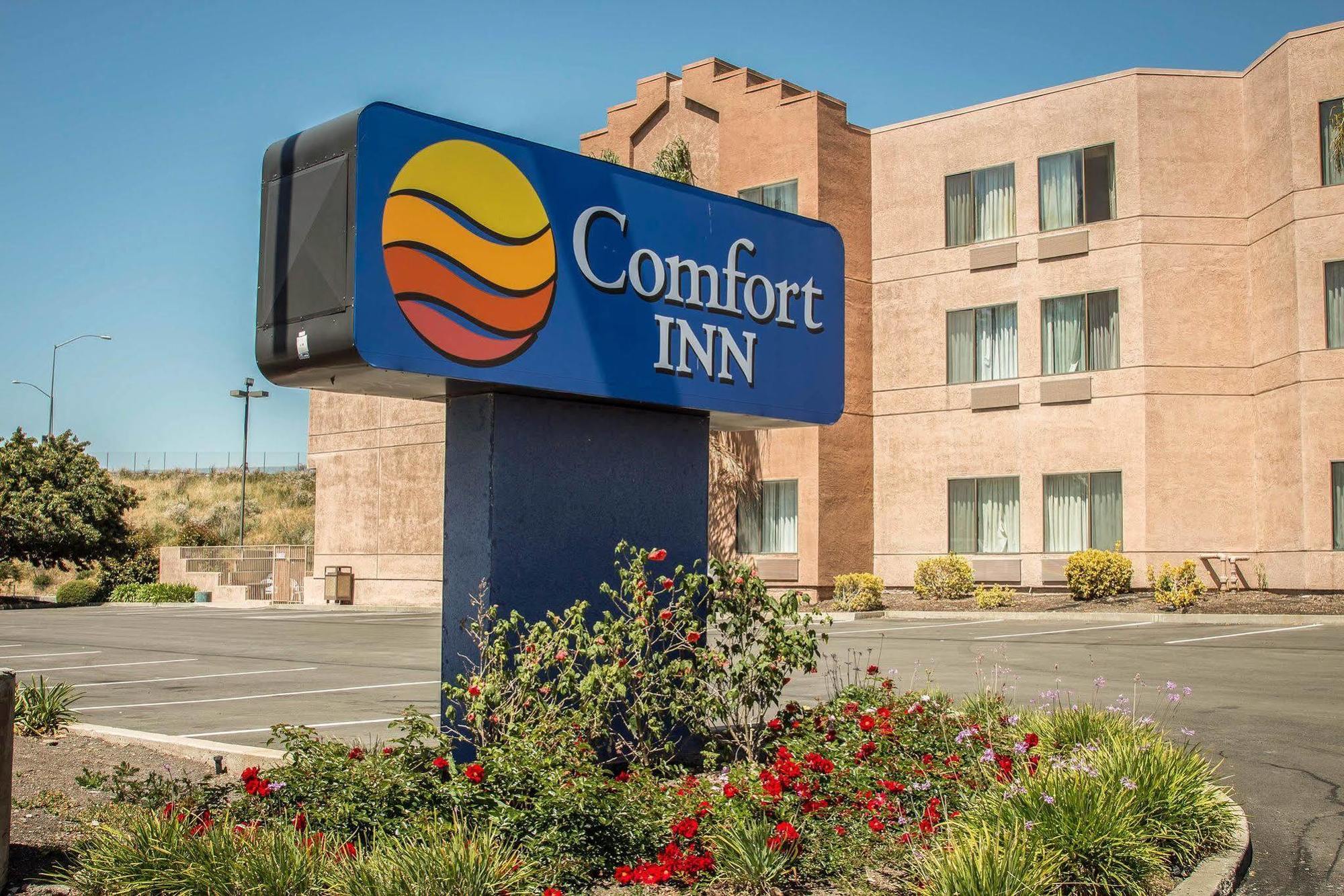 Comfort Inn Silicon Valley East Fremont Exteriér fotografie