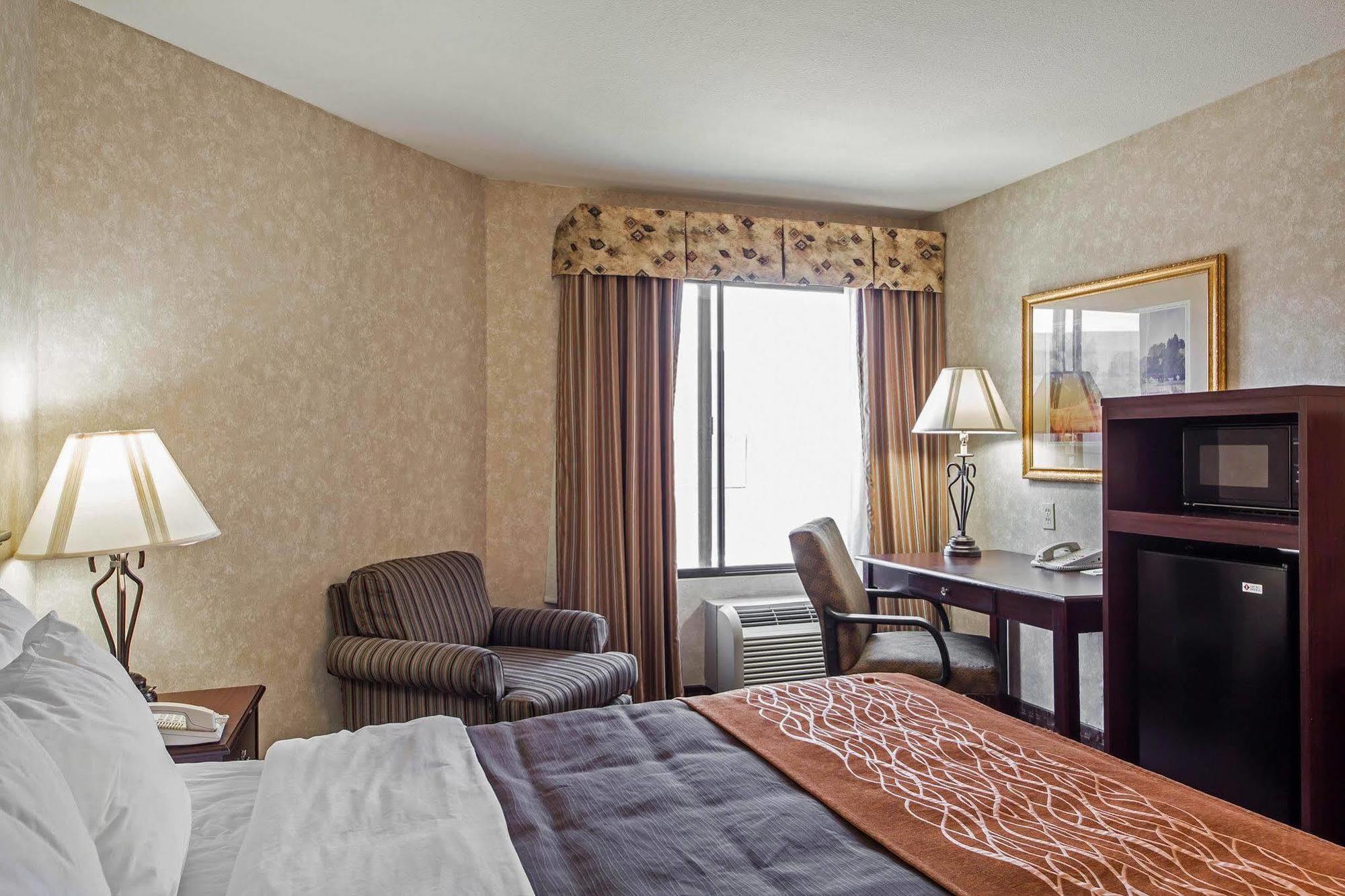 Comfort Inn Silicon Valley East Fremont Exteriér fotografie